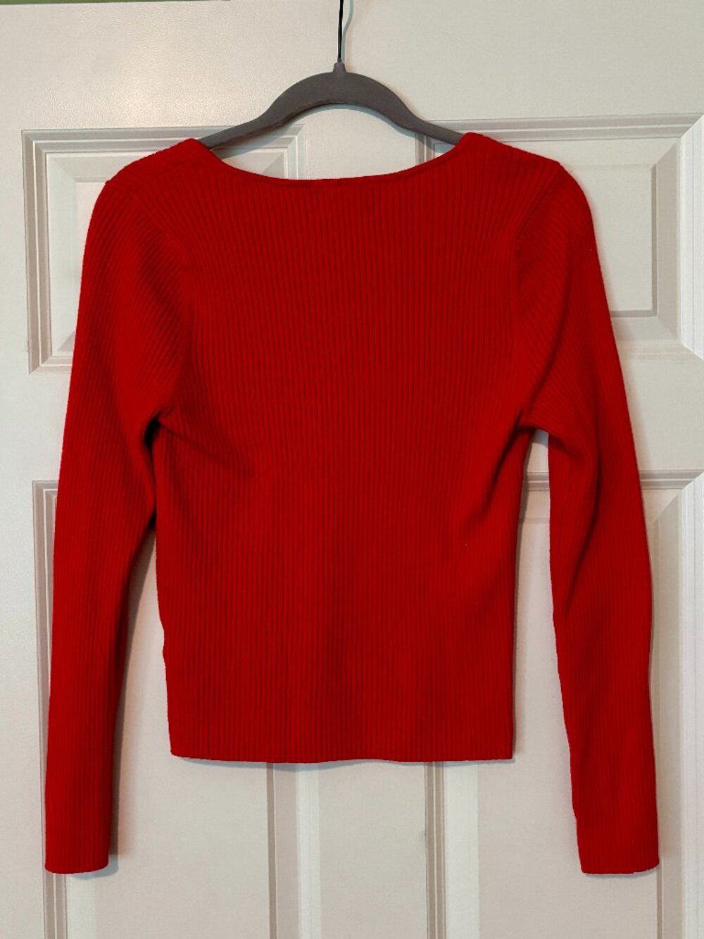 Old Navy Fitted Rib-Knit Sweater Cherry Tomato Red Sweetheart Neck • Size L - Picture 3 of 5